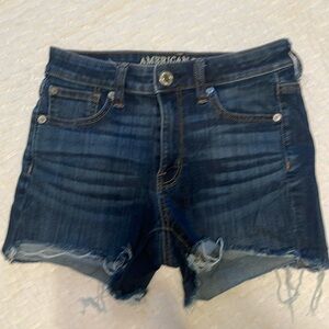 American Eagle hi rise shortie